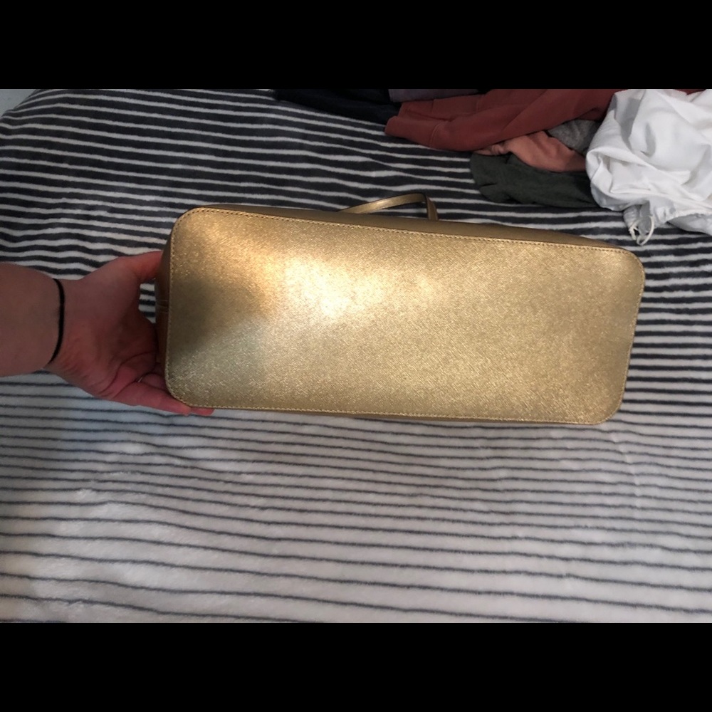 Michael Kors Jet Set Travel Tote and wallet NWT - Picture 8 of 11